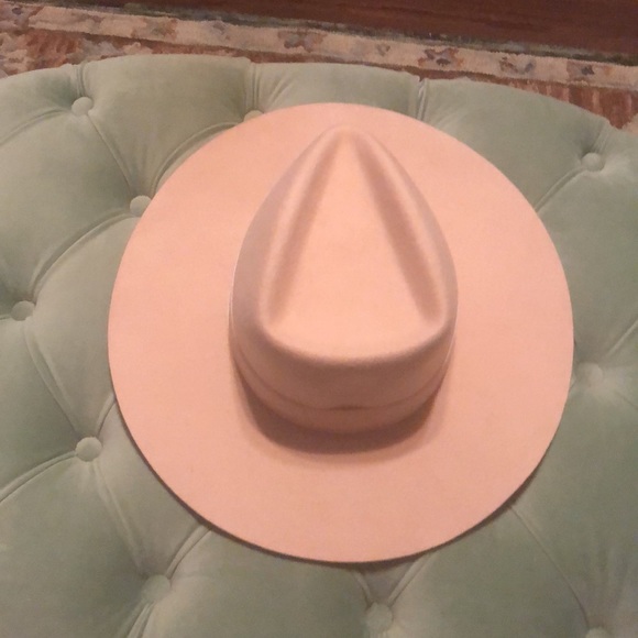 hat - Picture 4 of 4